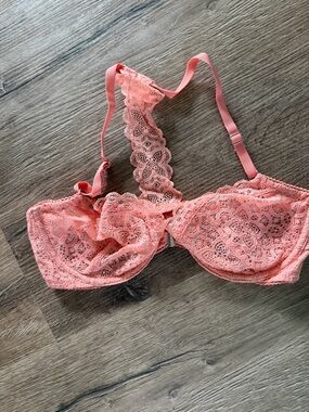 Victorias Secret Lace Bra Size 34C in Coral Pink - Women Intimates